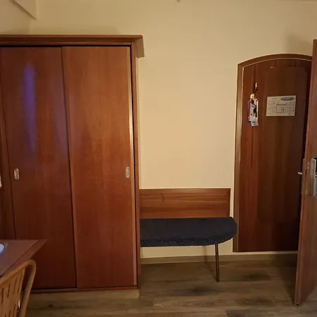 阿克真特科勒酒店 酒店 3*