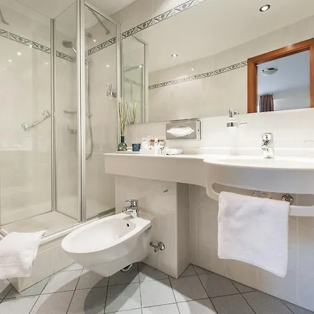 Akzent Koehler Отель