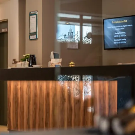 Akzent Koehler 3* Гисен