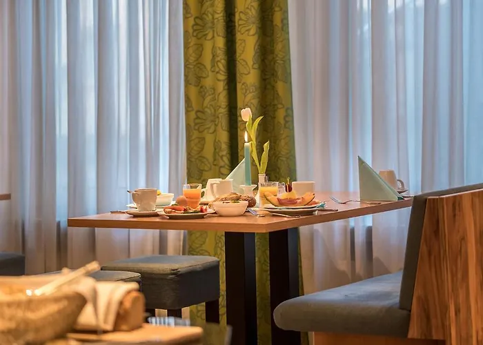 阿克真特科勒酒店 Gießen